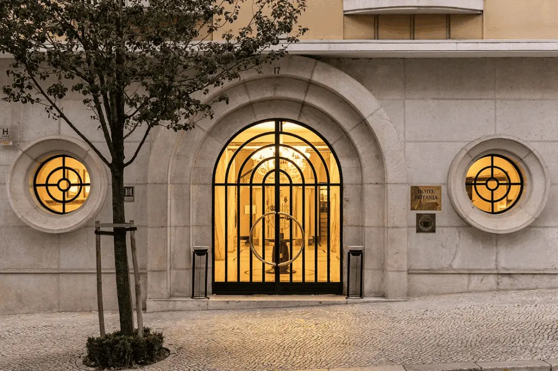 Hotel Britania Lisbon Outside