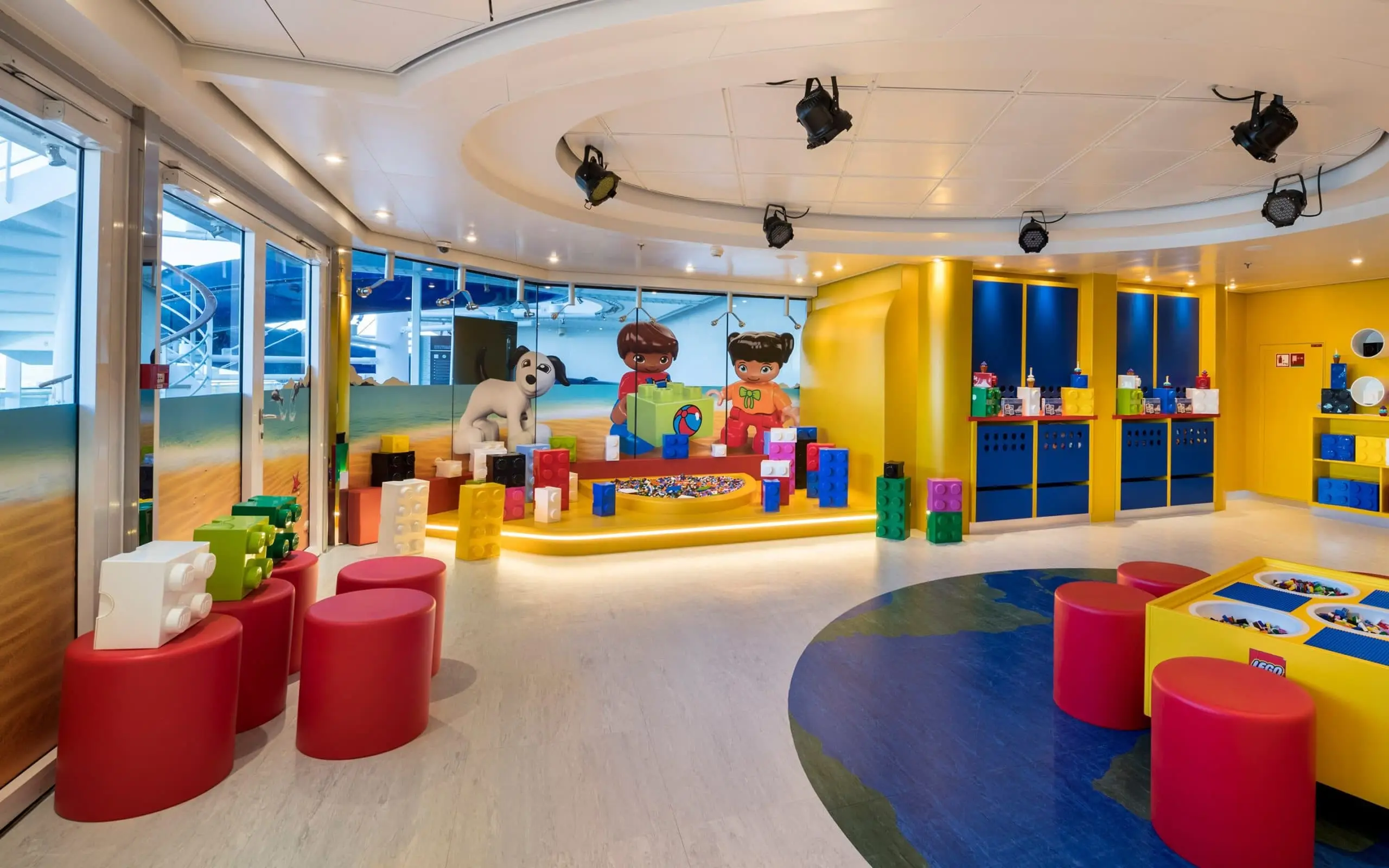 msc splendida public area lego club 03