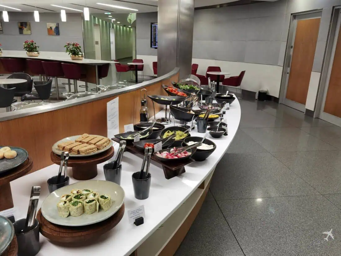 Admirals Club LHR Buffet 2