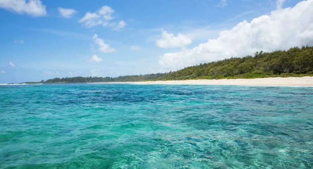 anantara iko mauritius resort villas beach overview