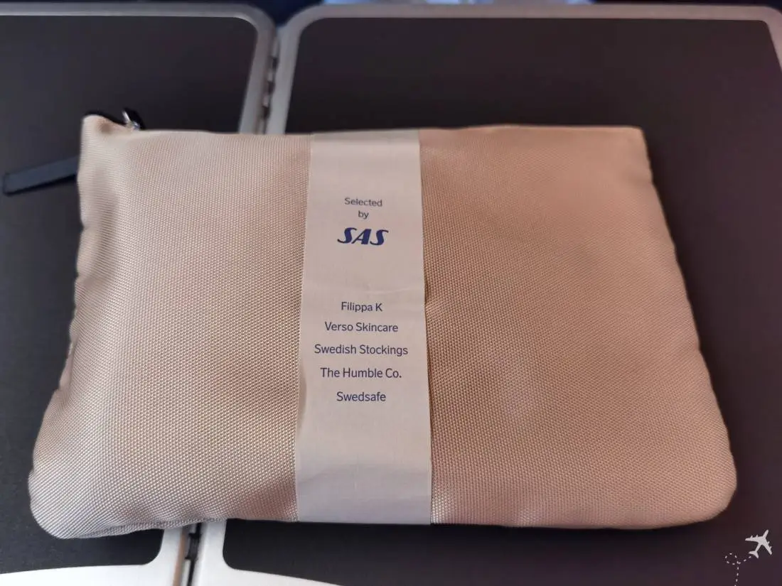 SAS Business Class LAX CPH Amenity Kit