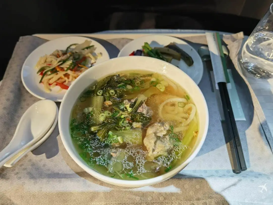 Bewertung BR Biz TPE MUC Fruehstueck Nudelsuppe