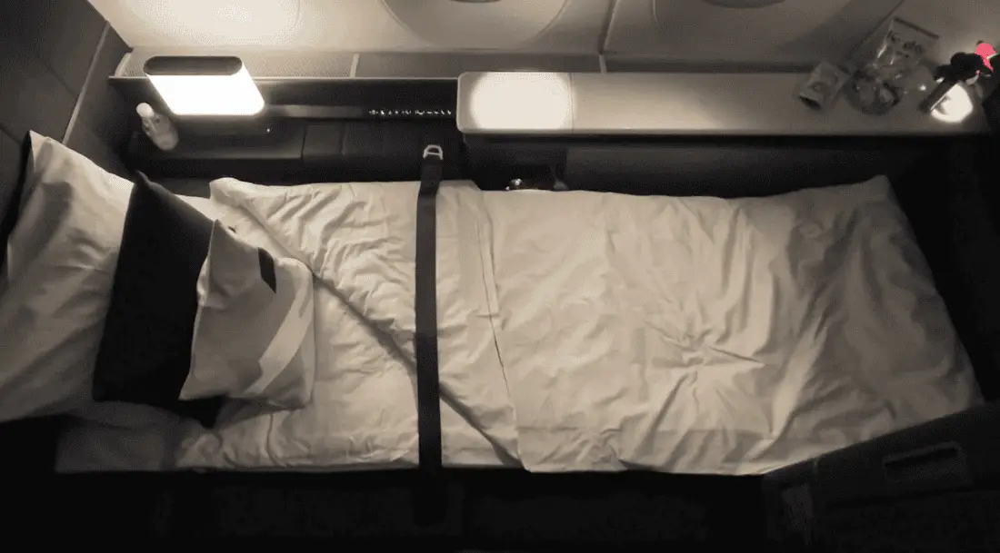 Lufthansa Allegris First Bed
