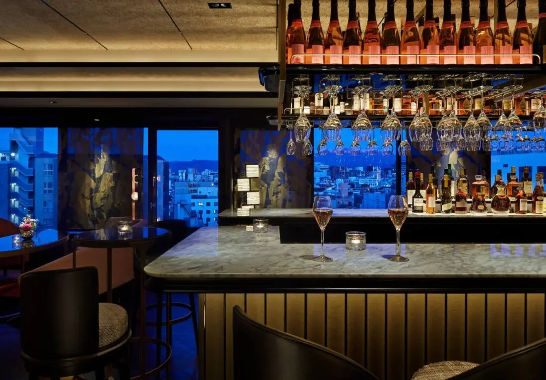 Le Fauchon Kyoto bar sunset view o