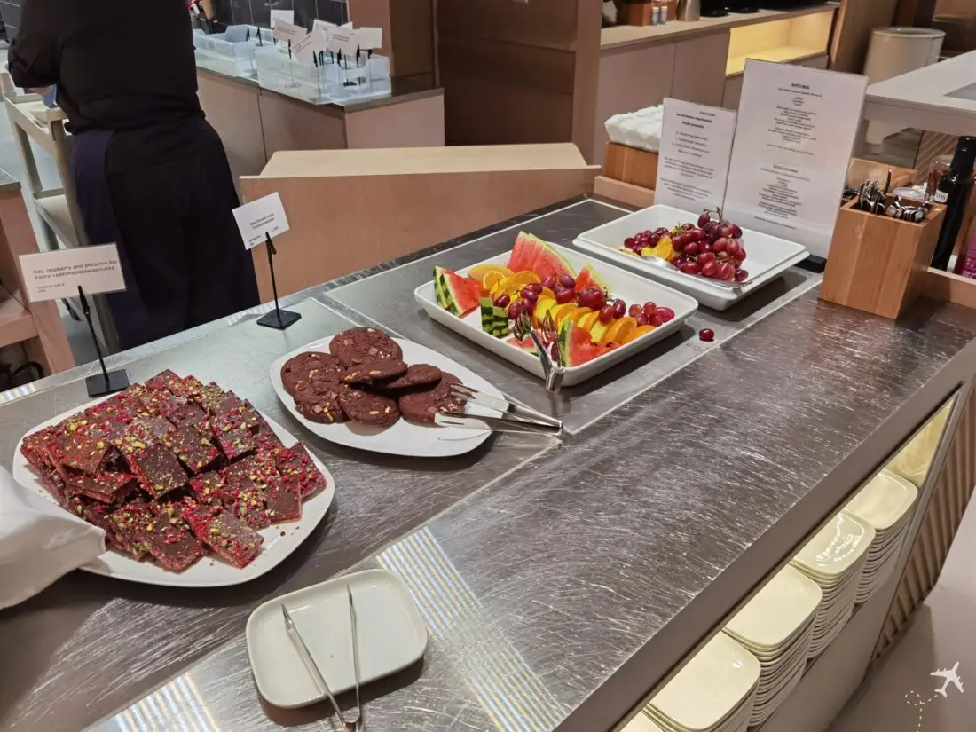 Finnair Business Lounge Helsinki Desserts