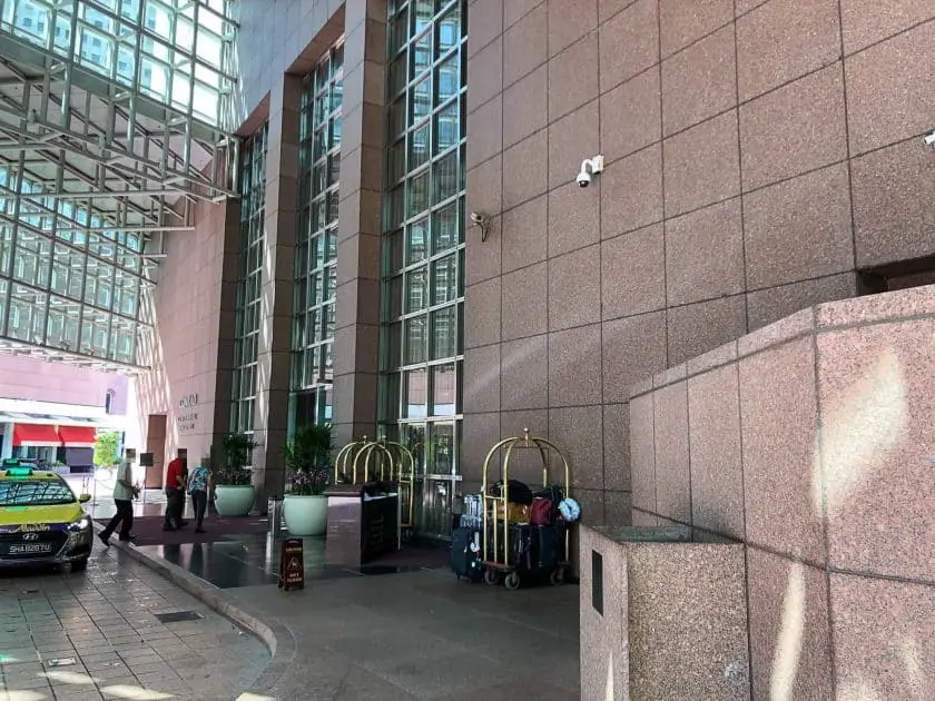 Conrad Singapore Eingang