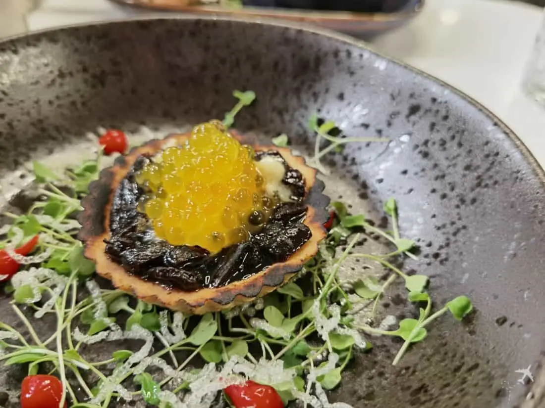 AA F Dining LHR Tartelette