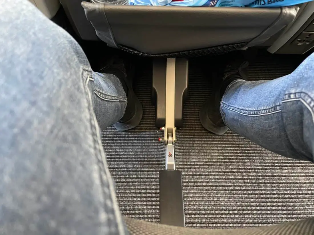 SAS Premium Economy LAX CPH Review Sitz Stuetze zwischen den Fuessen
