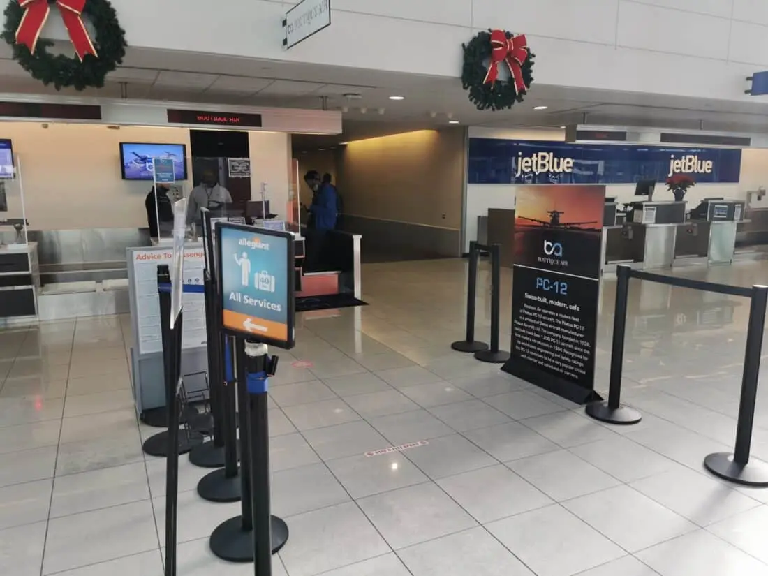 Boutique Air Check in