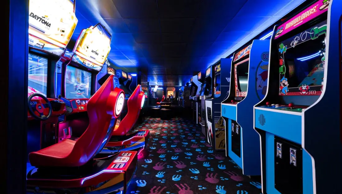 IMG ENT arcade architectural v1 01 3000 3000x1700 1