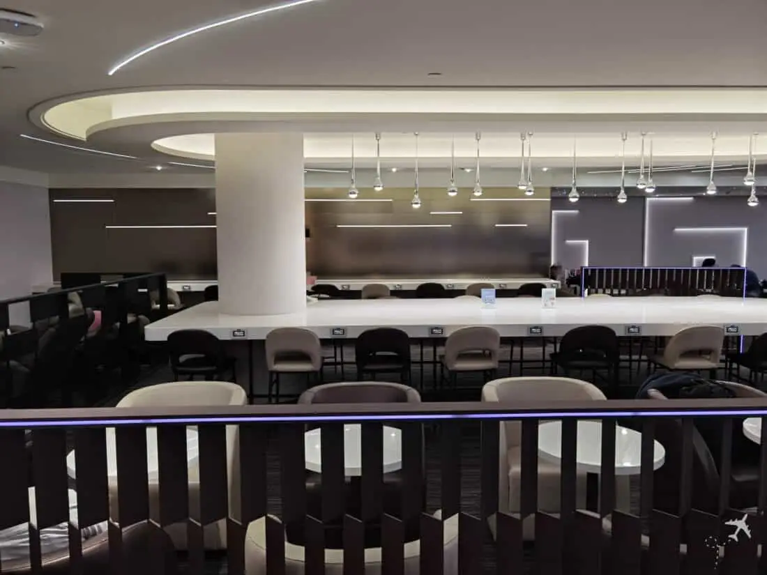 EVA Air The Star Lounge TPE Sitze