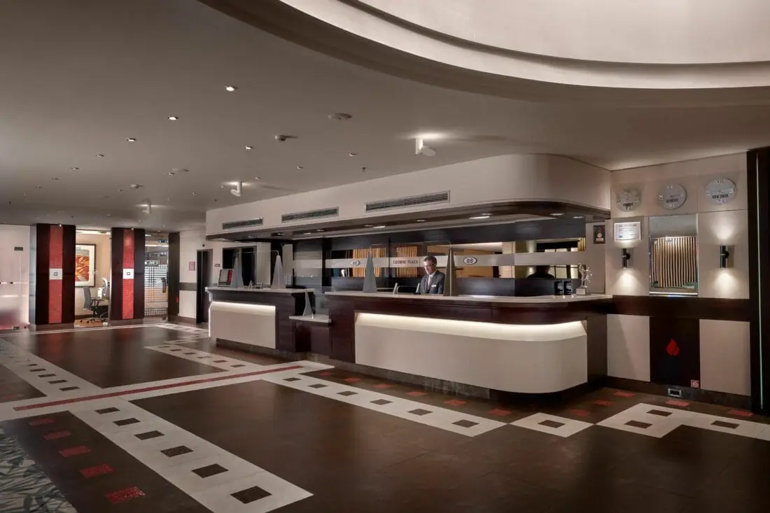 crowne plaza athens front desk 3x2 1