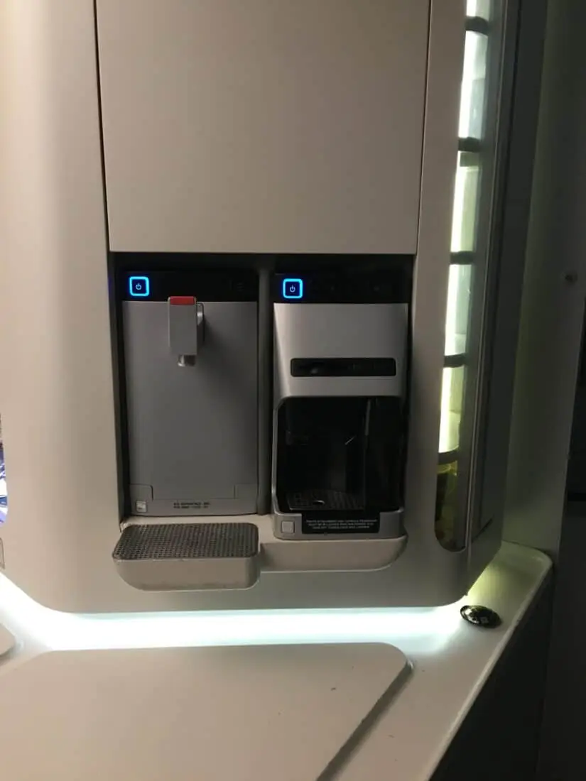 AeroMexico Business Class 789 Open Bar IV