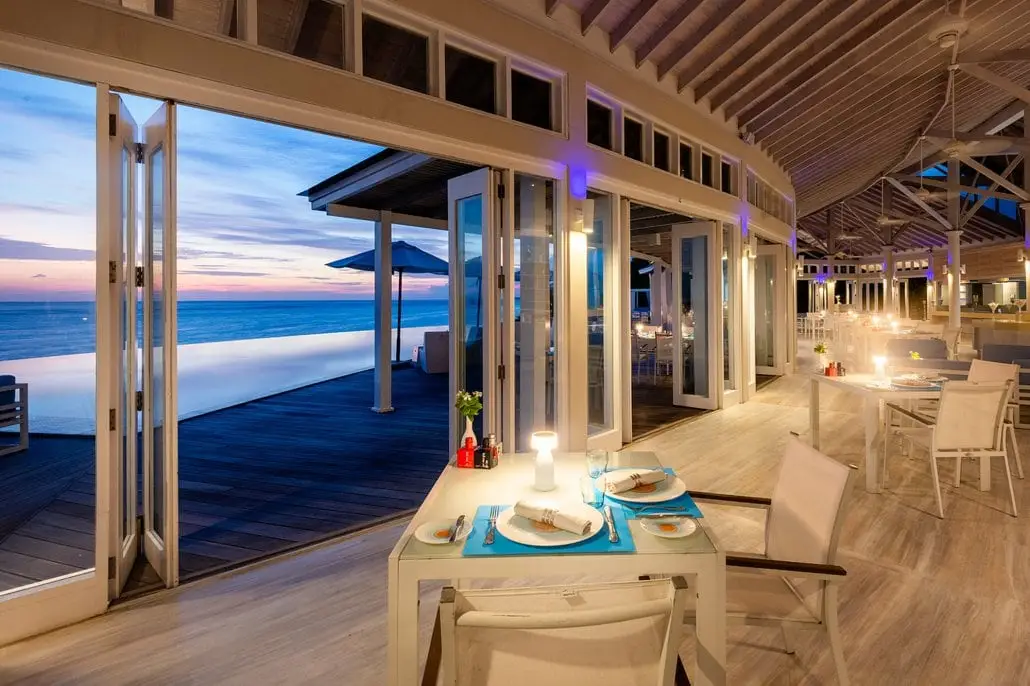 Hideaway Resort Maldives Sunset Pool cafe