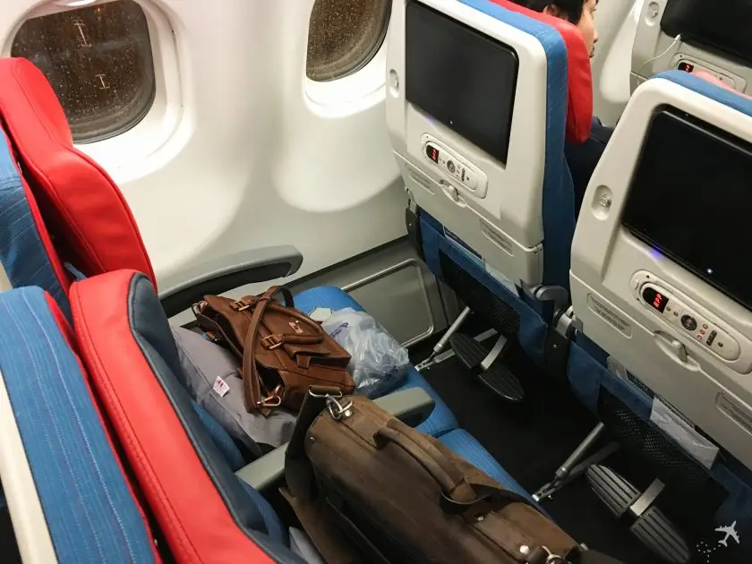 Sitzabstand in der neuen Kabine im Airbus A330 von Turkish Airlines