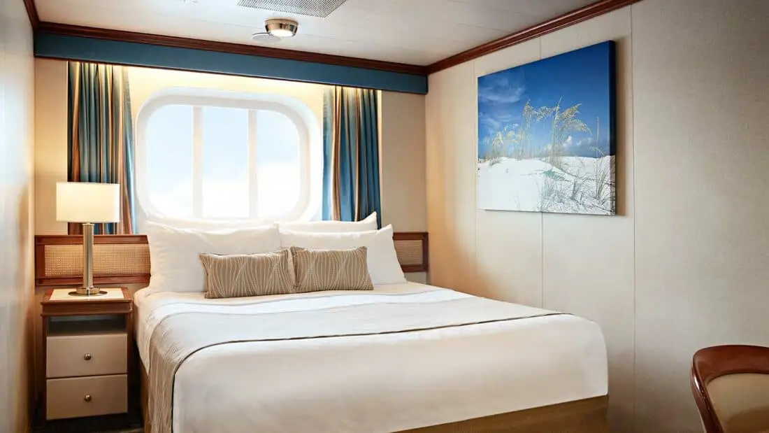 emerald oceanview 1600