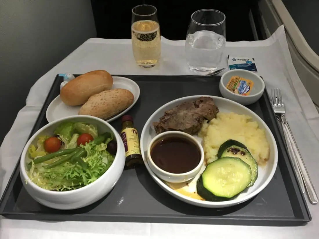 AeroMexico Business Class 789 Hauptgang