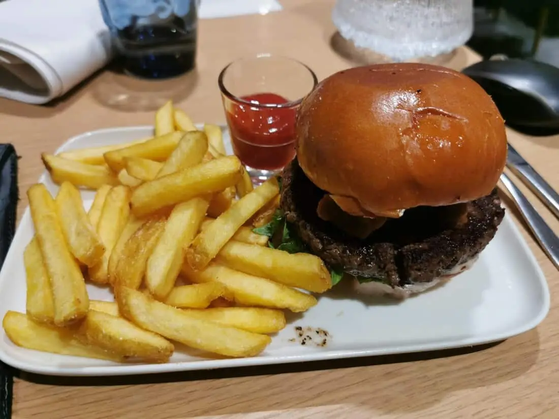 Rentier Burger AY Platinum Wing