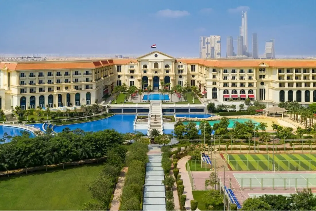 st regis almasa sportscourse