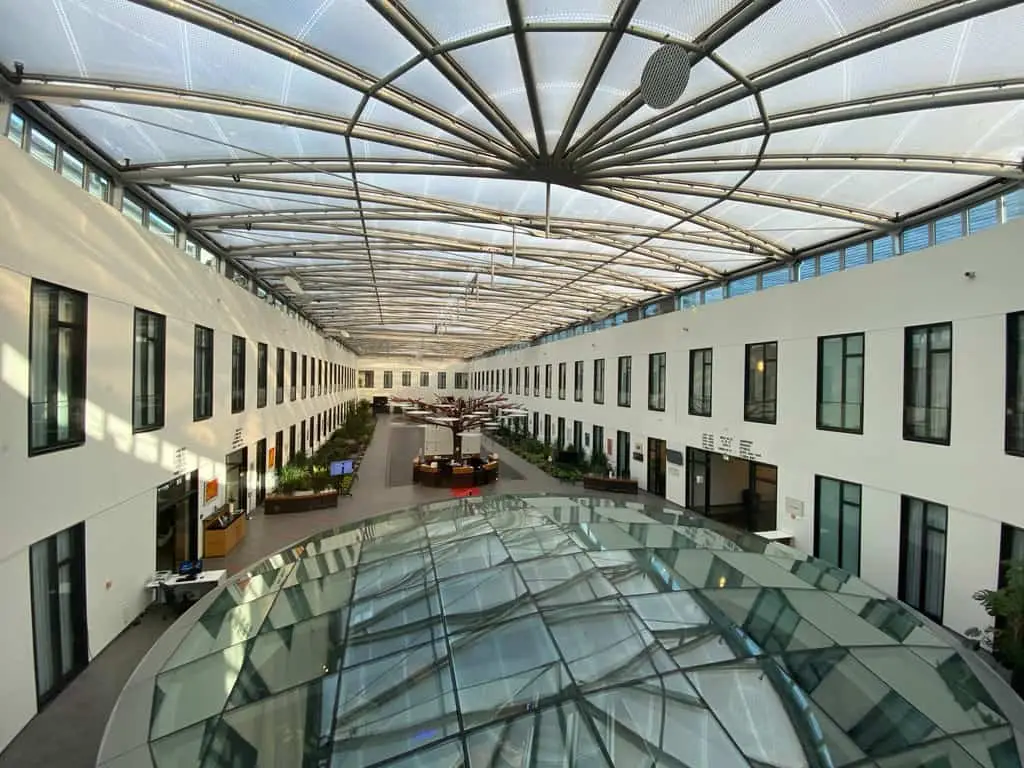 ? Mercure Hotel MOA Berlin ?