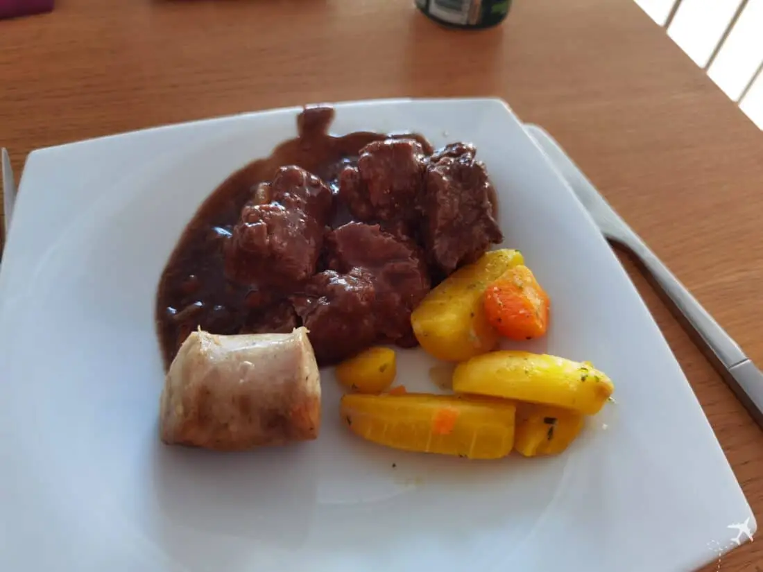 AF Biz Lounge CDG E K Mittag Teller
