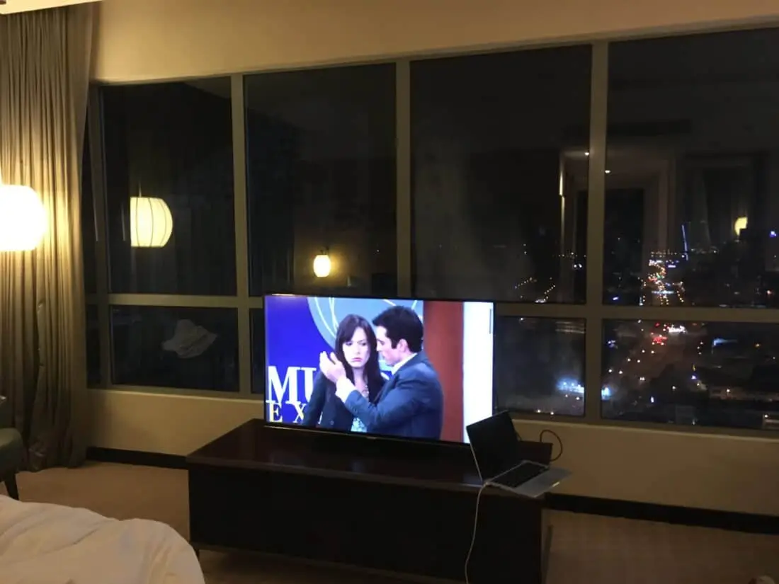 Laptop Fernseher Hotelzimmer