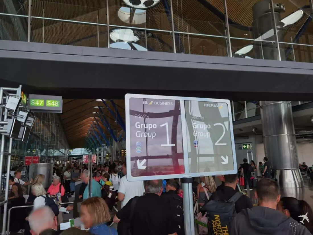 neue Iberia Business Class A350 Boarding