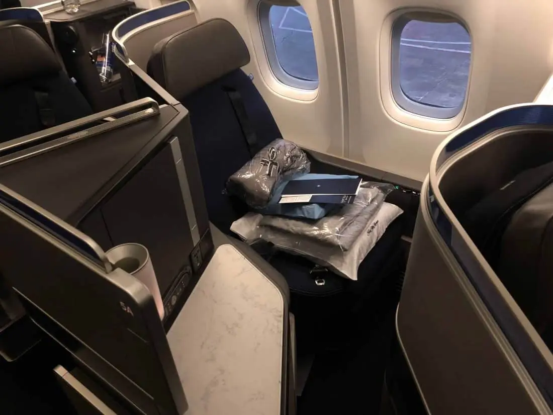 United Polaris Bewertung Sitz mit Utensilien