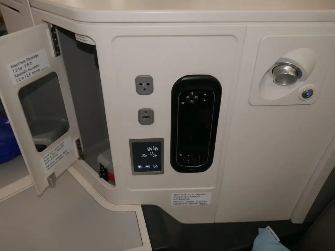 MIAT Business Class 10 Fernbedienung