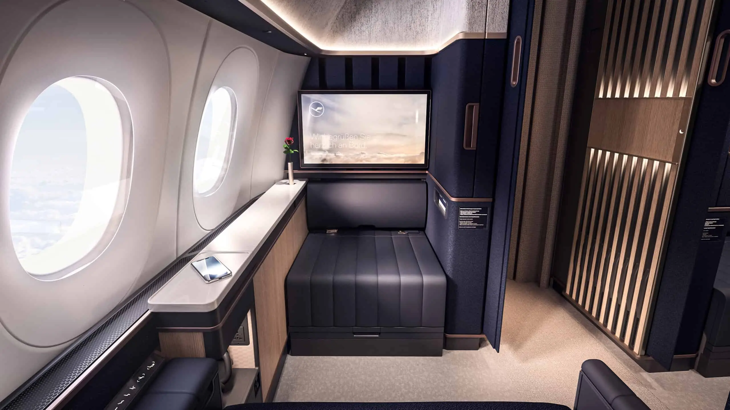 Lufthansa First Class neu