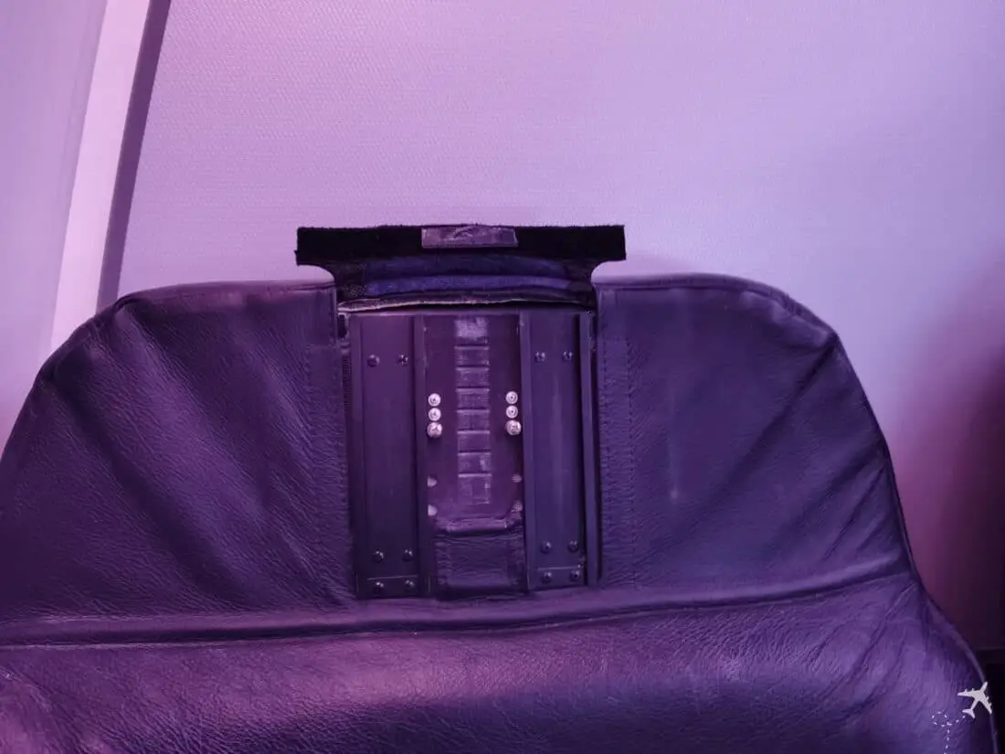 Air NZ Kopfstuetze weg