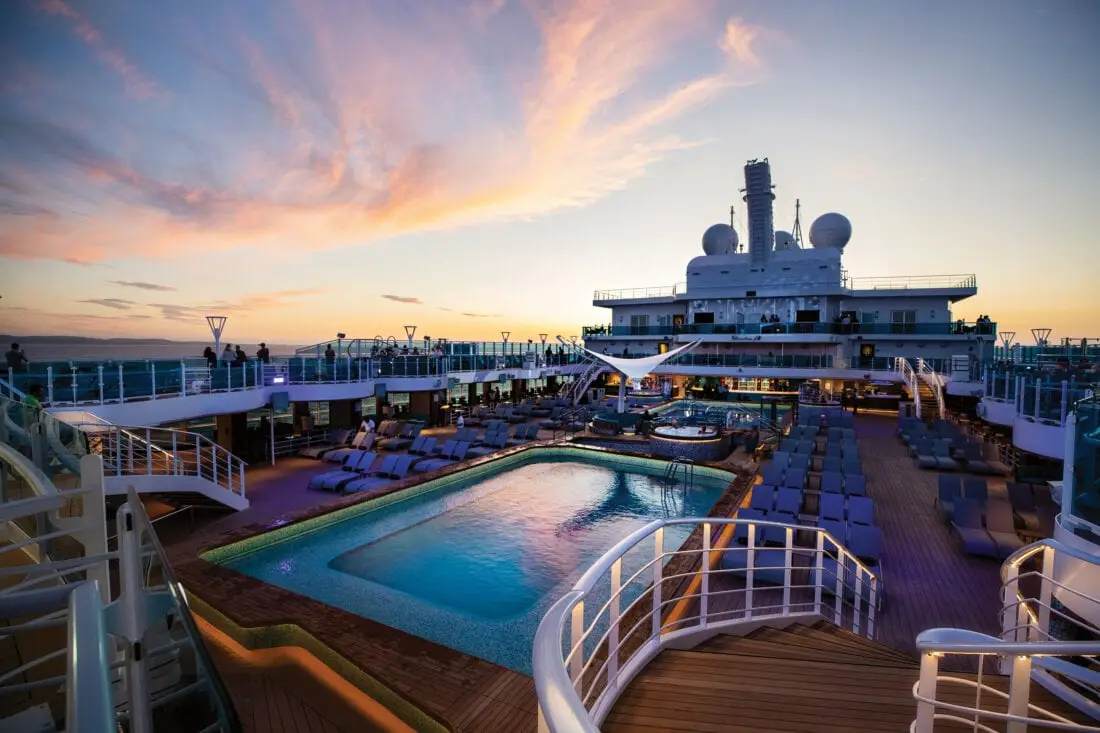The upper deck pool on the Sky Princess