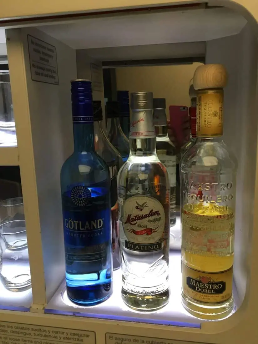AeroMexico Business Class 789 Open Bar V