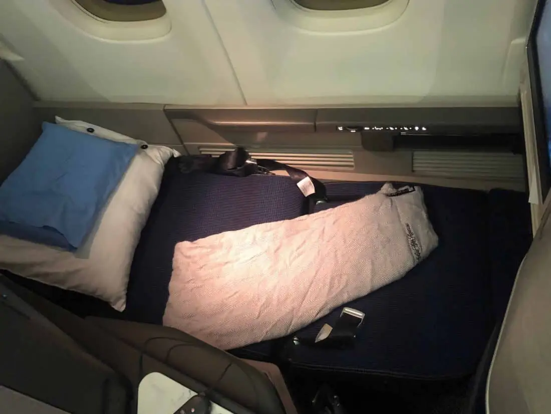 United Polaris Bewertung Lie Flat Bett
