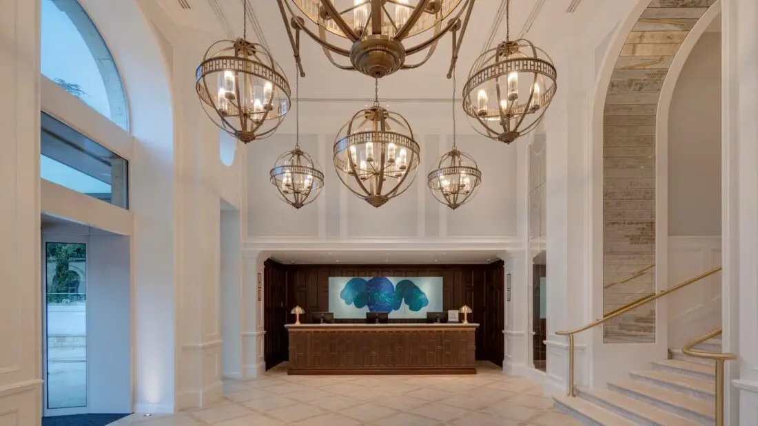 Hilton Dubrovnik fo desk