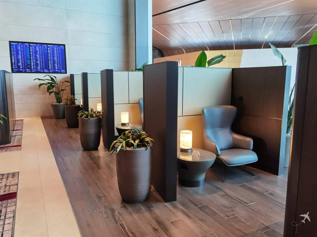 QR Al Mourjan Lounge DOH Garden Sessel privat