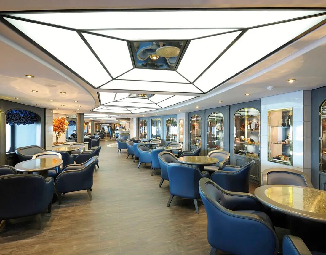 MSC Poesia restaurant and bar il grappolo d oro 04
