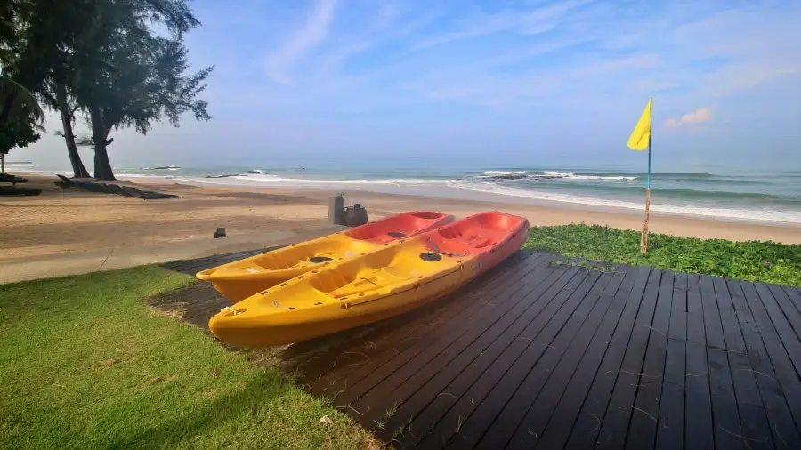 Natai Beach Resort boats