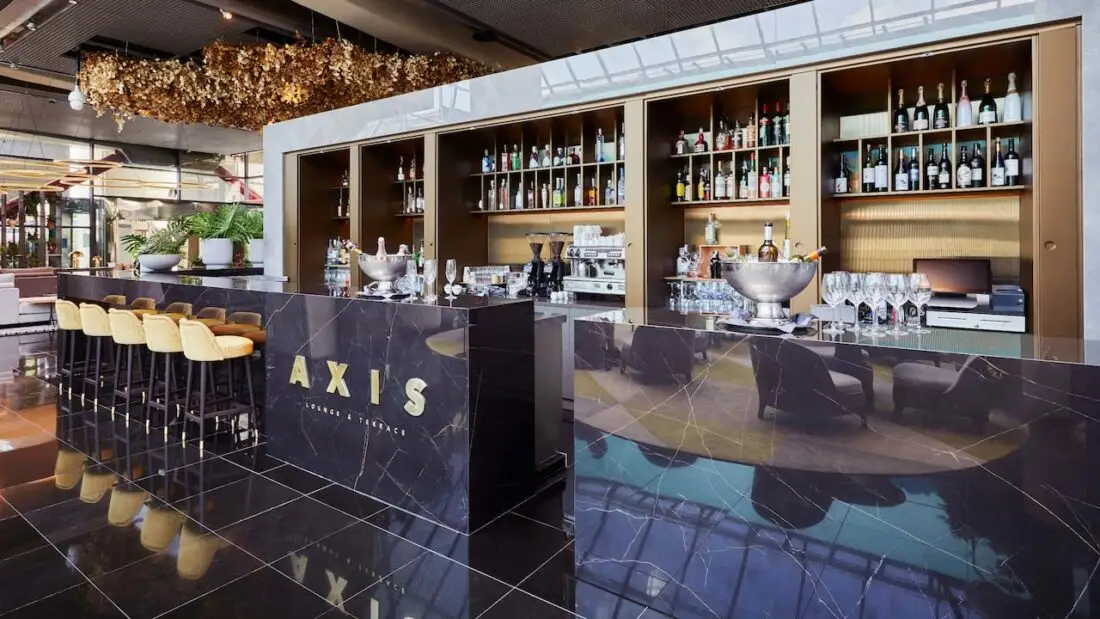 Hyatt Regency Barcelona Tower Axis Bar.16x9