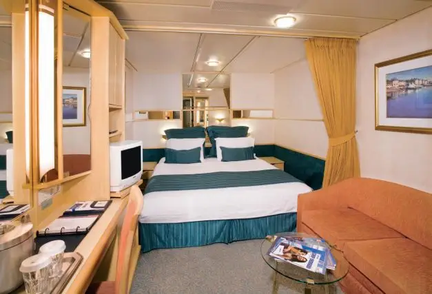 RCI Enchantment of the Seas Interior SR 3 627x427 1