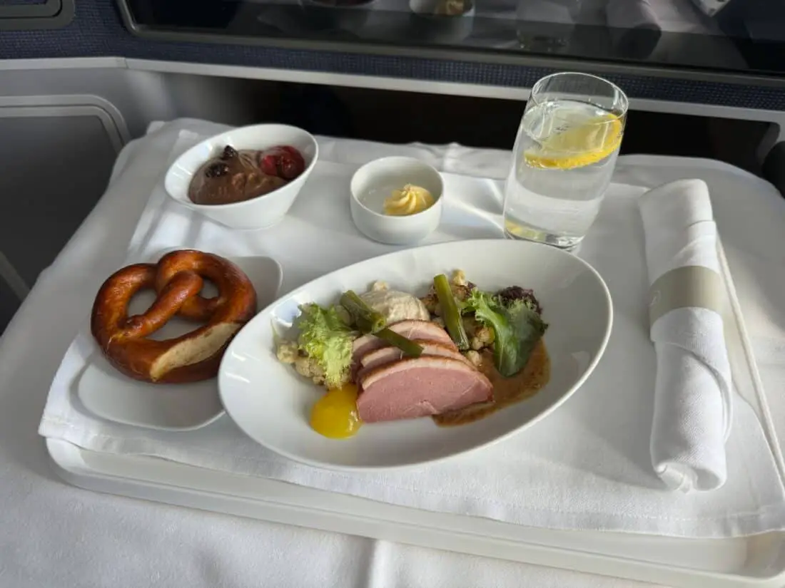 Lufthansa Allegris Business Essen Snack 1