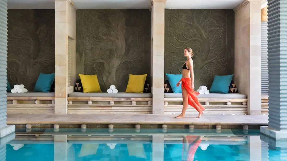 Park Hyatt Siem Reap P053 Free Form Swimming Pool.16x9
