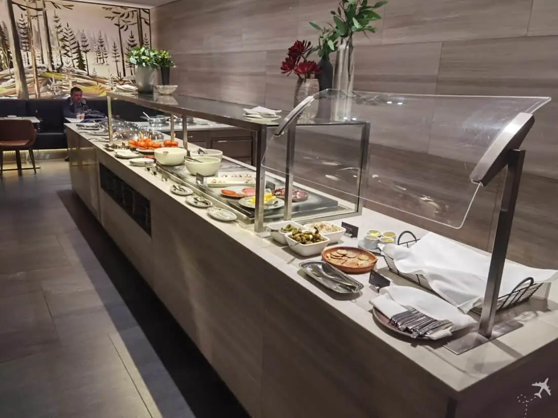 AC Signature Suite YYZ Buffet 1