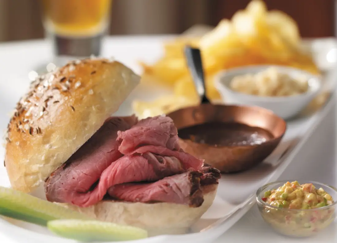rhapsody of the seas park cafe