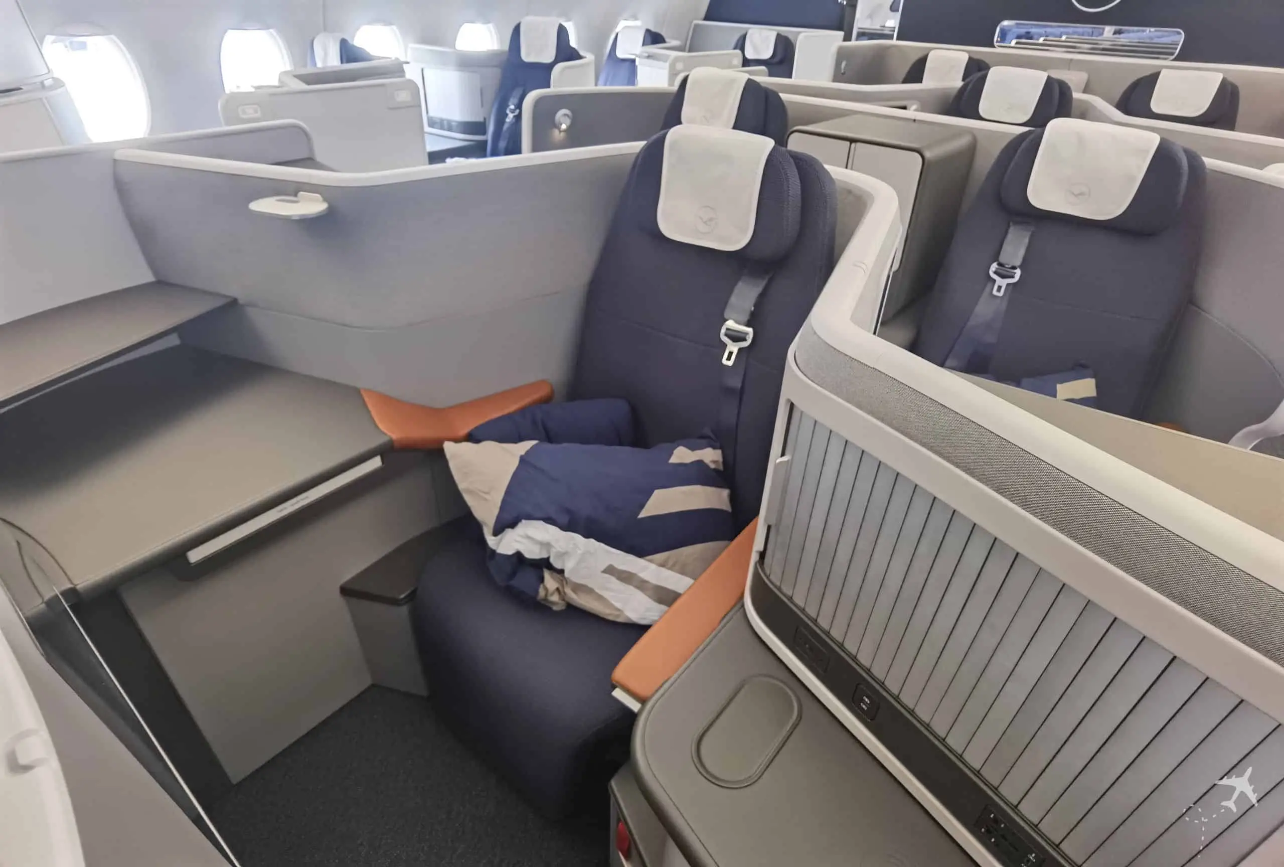 Lufthansa Allegris Thron