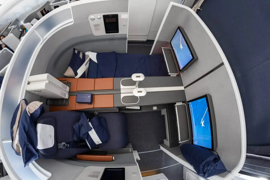 Lufthansa Allegris Business Suite Fenster 2A von oben