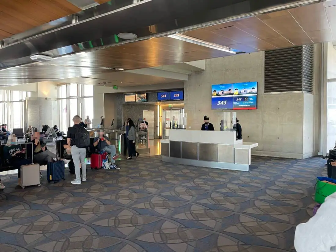 SAS Premium Economy LAX CPH Review Gate
