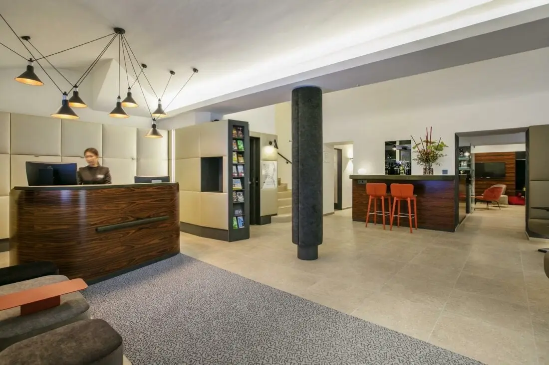 das tigra lobby
