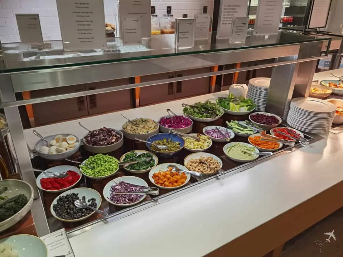 BA F Lounge LHR T3 Buffet