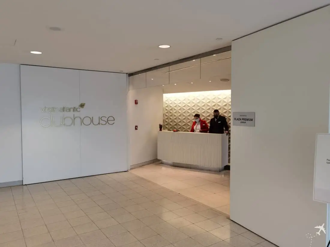 VS Clubhouse JFK Eingang